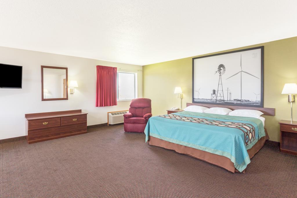Super 8 By Wyndham Cresco Ia Hotel Eksteriør billede